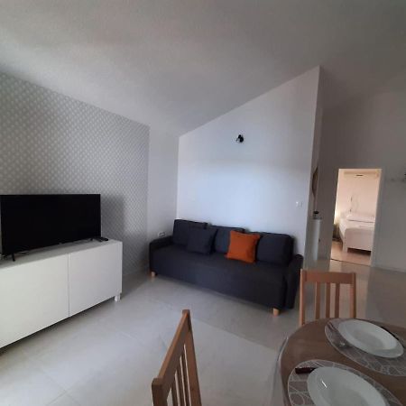 Appartement Jasminka à Rogoznica  Extérieur photo